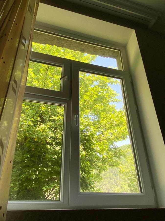 Lentekhi Guest House Konstanta Екстериор снимка